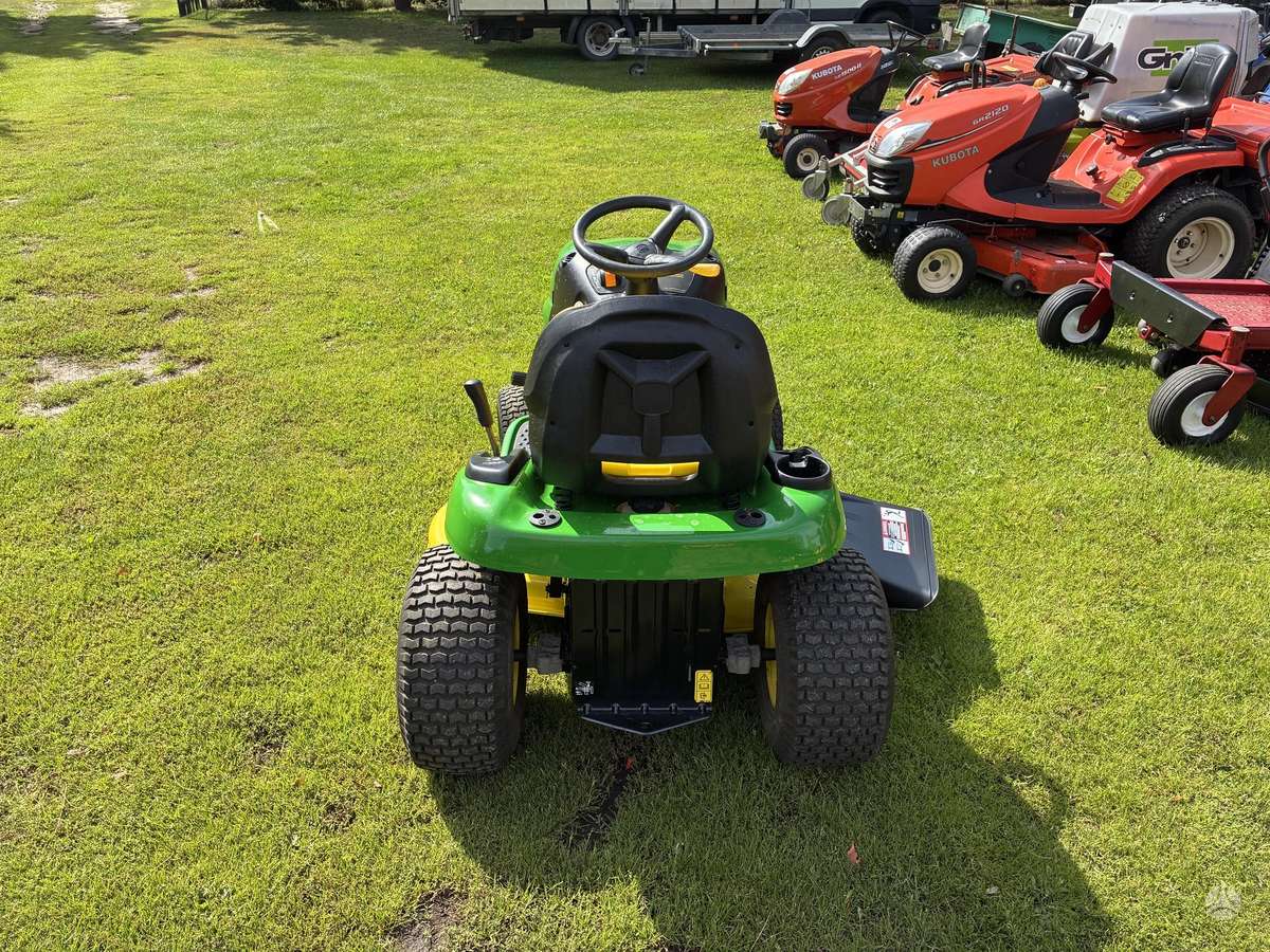 John Deere X105, garden tractors