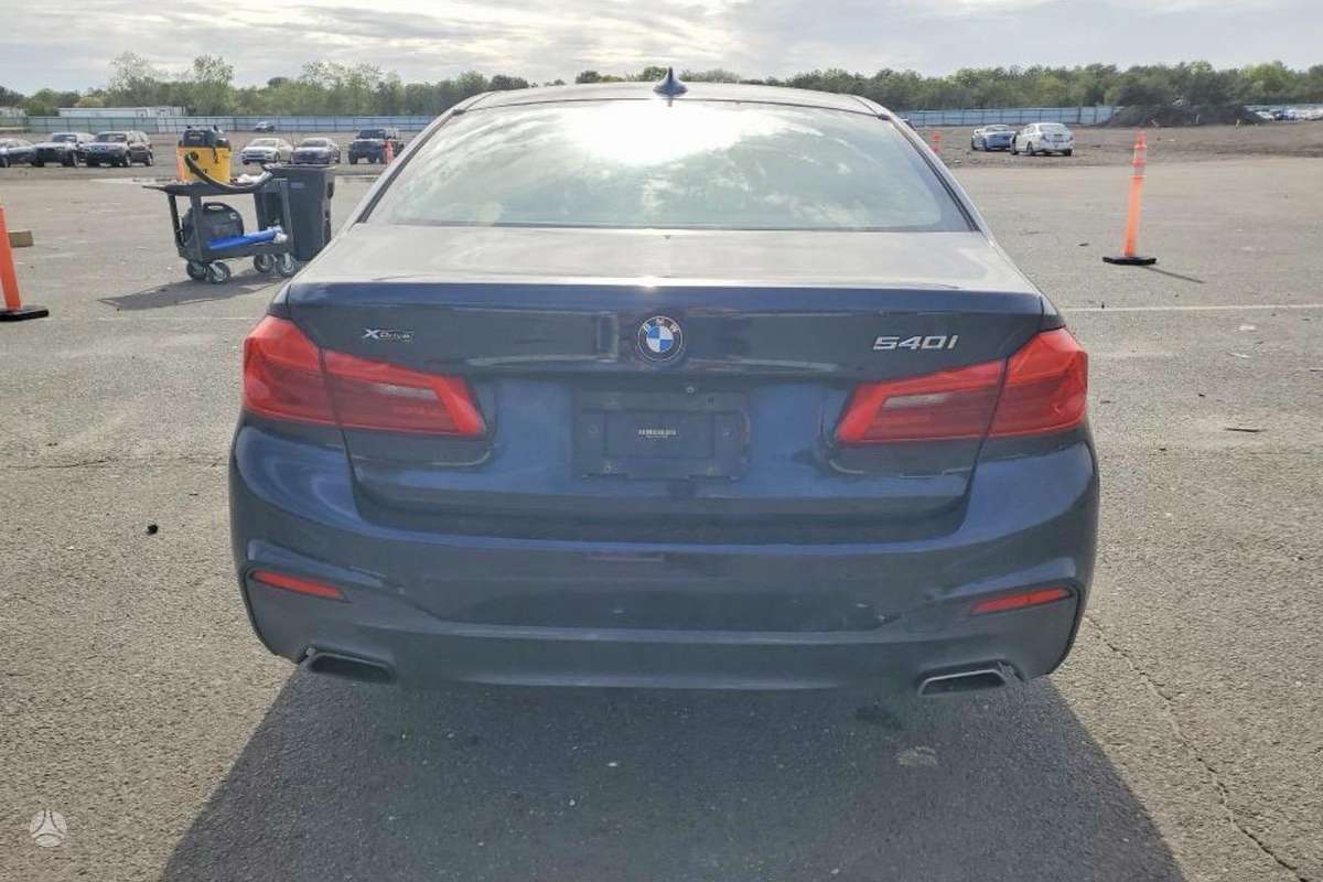 BMW 540, 3.0 l., Седан