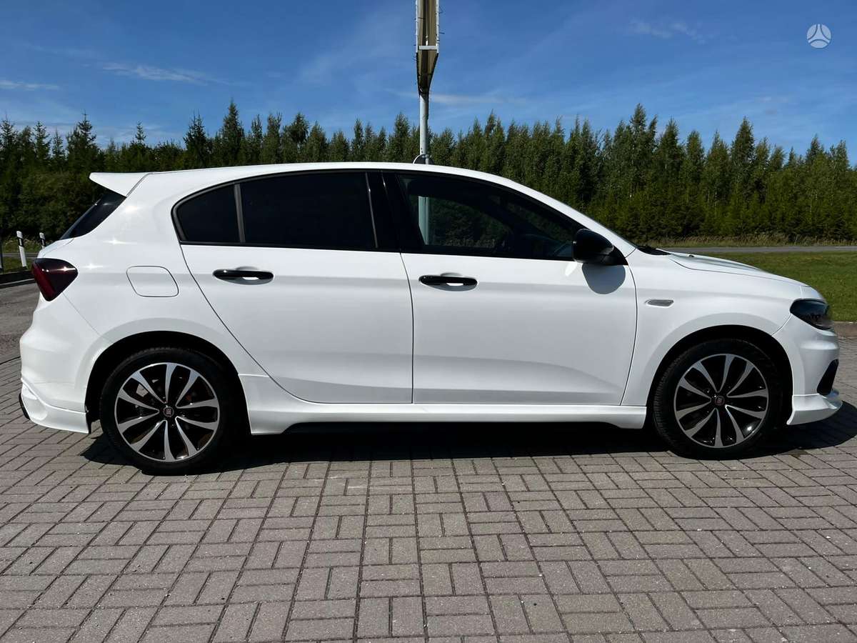 Fiat Tipo, 1.6 l., Хэтчбек