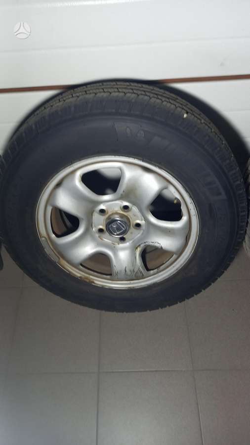 Michelin DEFENDER LTX, всесезонные 215/70 R16