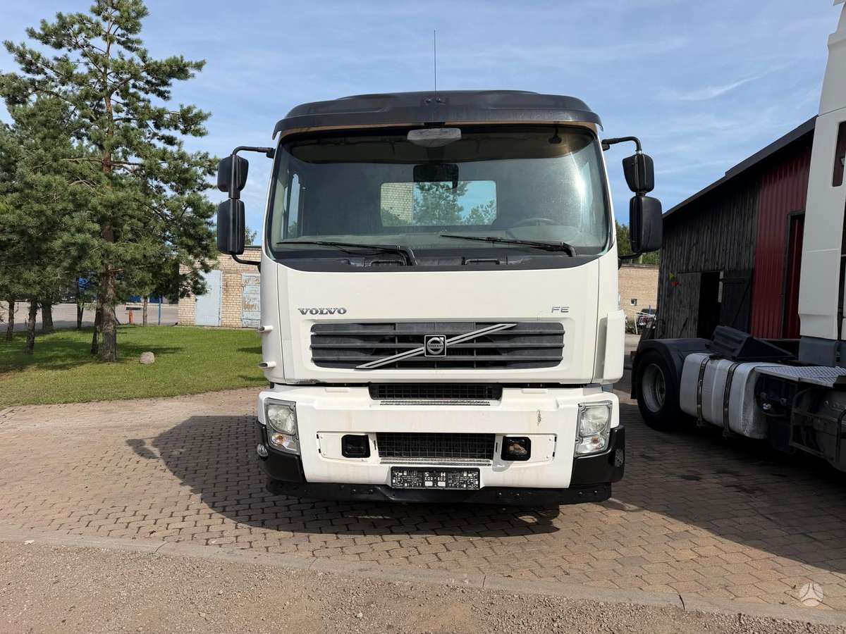 Volvo FE 320, container trucks