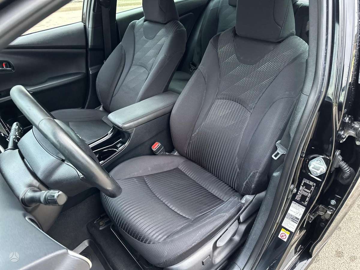 Toyota Prius - 6