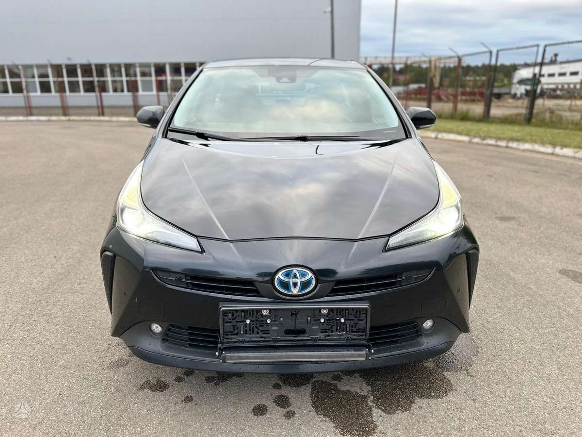 Toyota Prius - 12