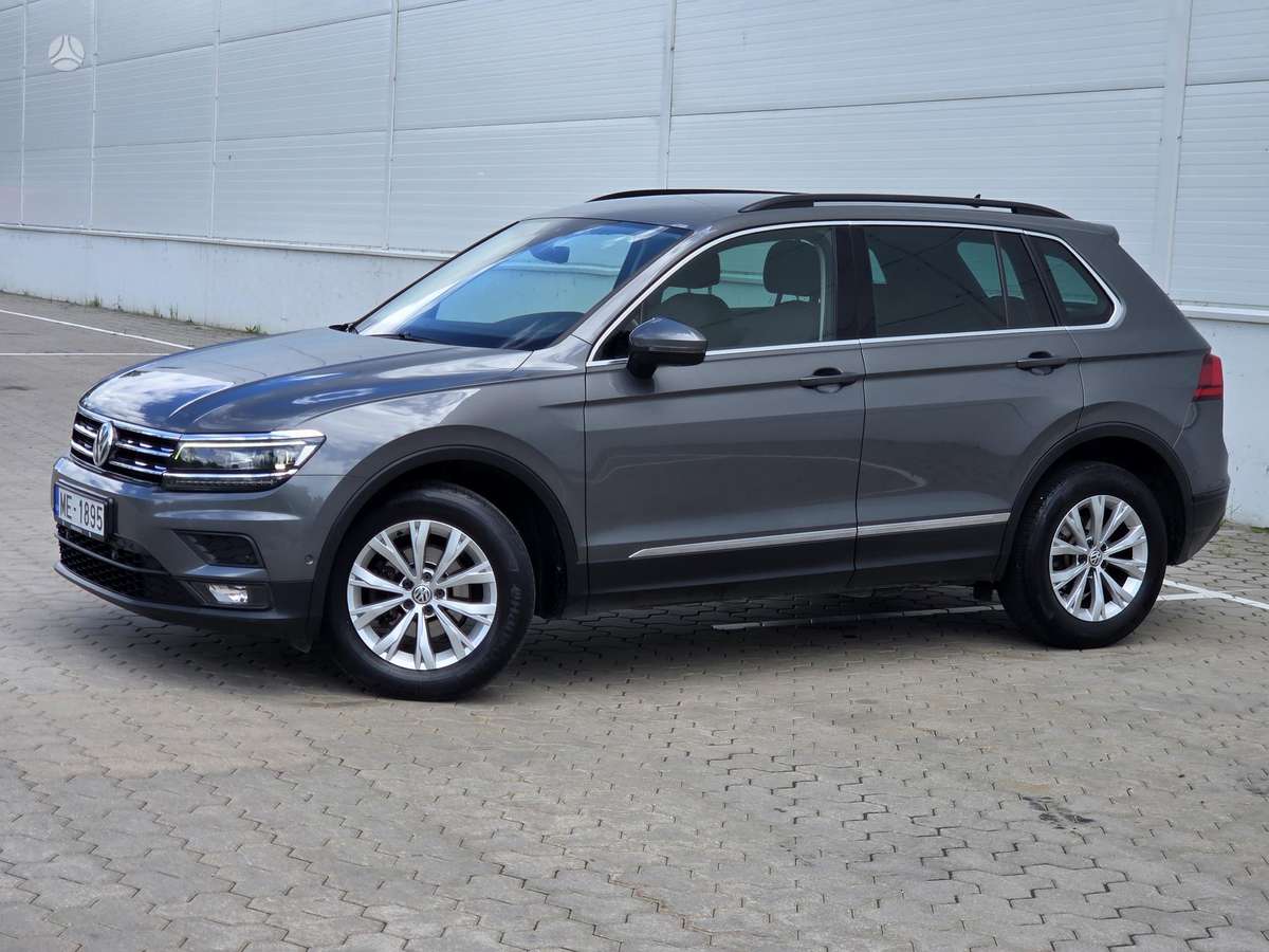 Volkswagen Tiguan - 10