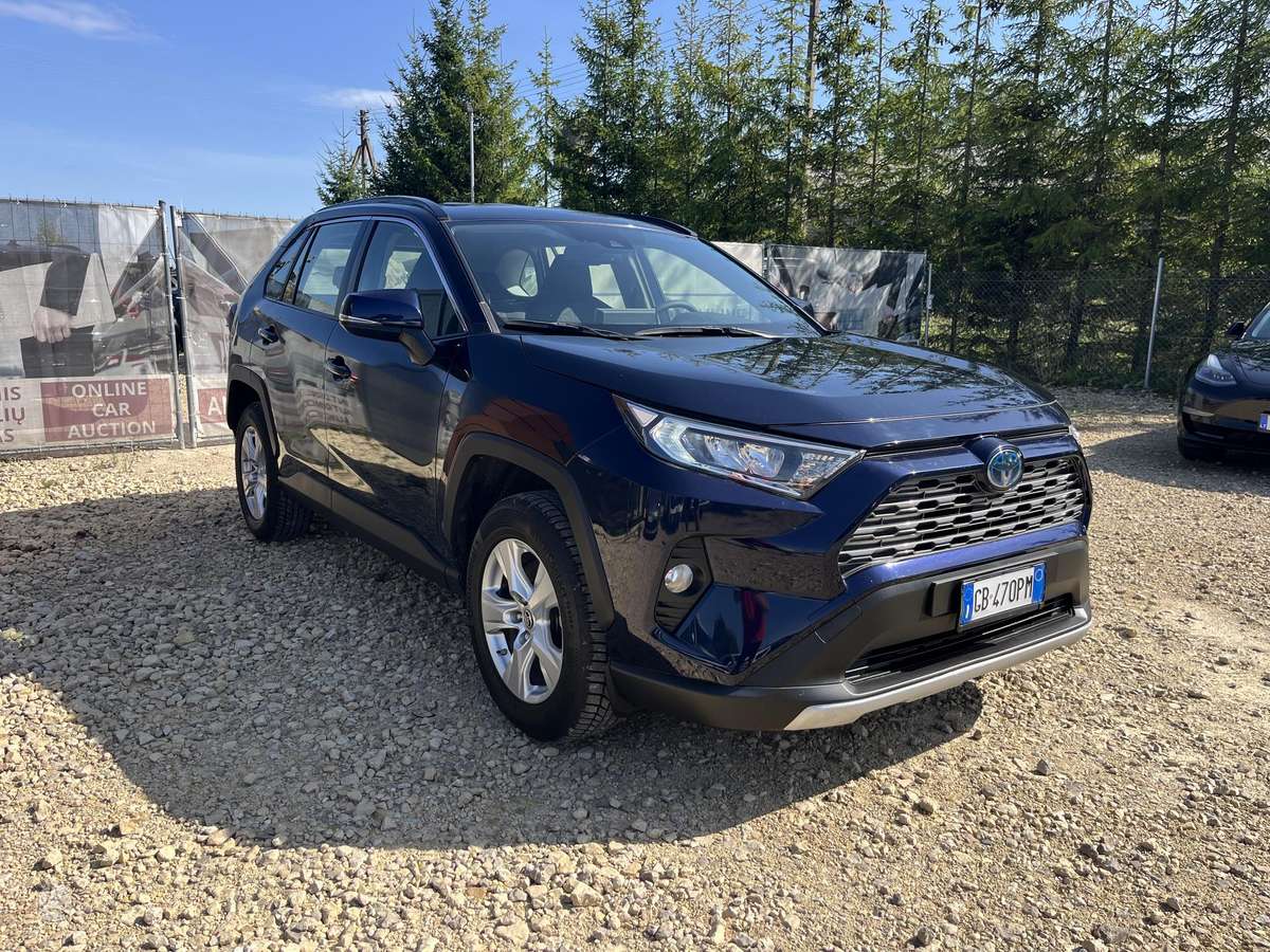 Toyota RAV4 - 1