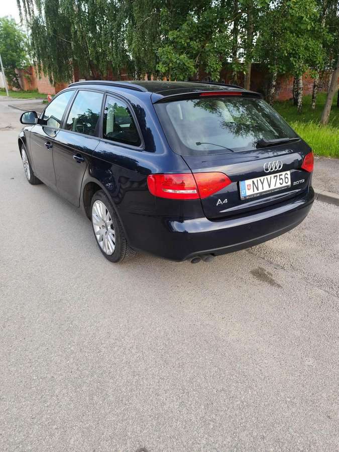 Audi A4, 2.0 l., universalas