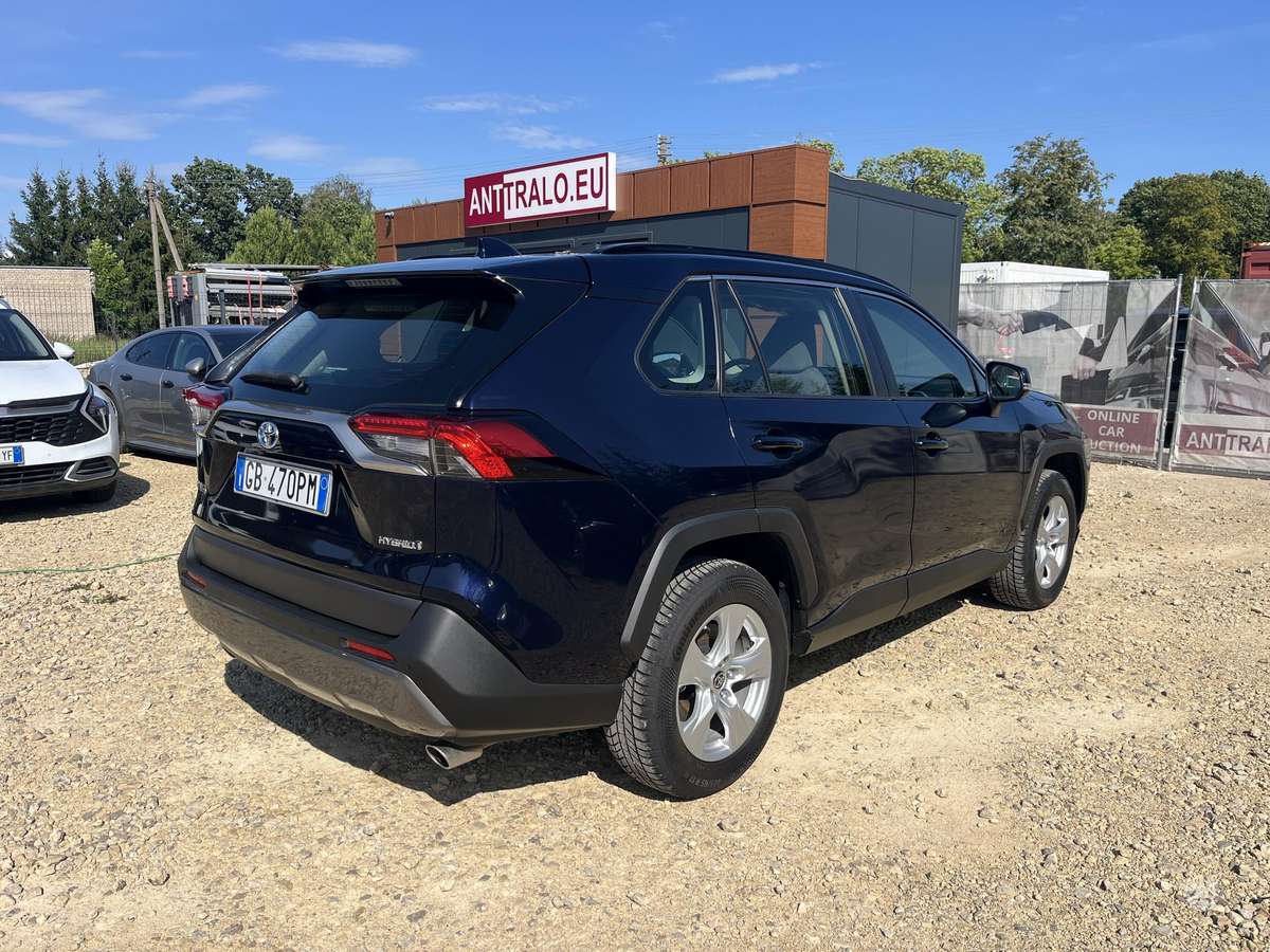 Toyota RAV4 - 5