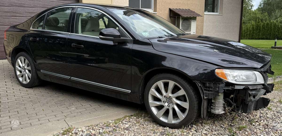 Volvo S80 - 1