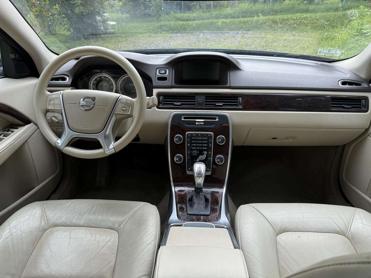 Volvo S80 - 10