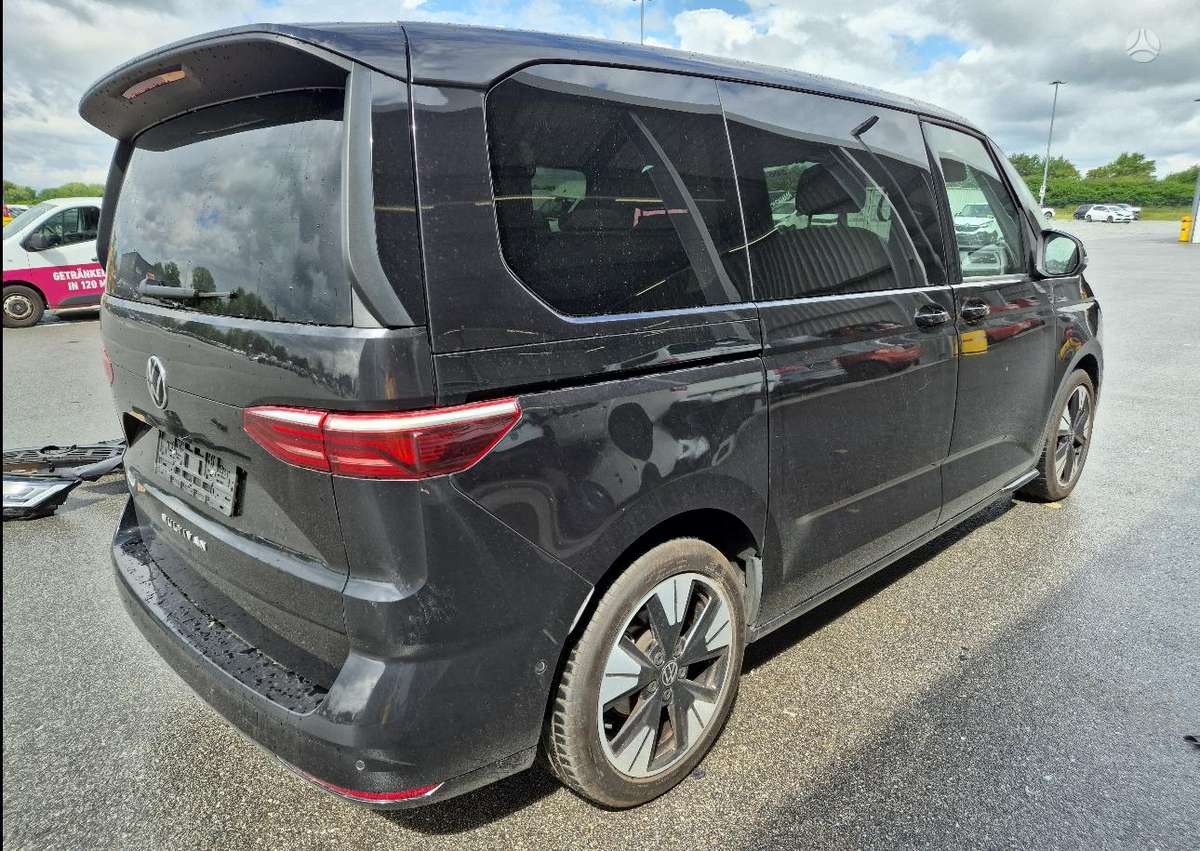 Volkswagen Multivan, 2.0 l., Минивэн