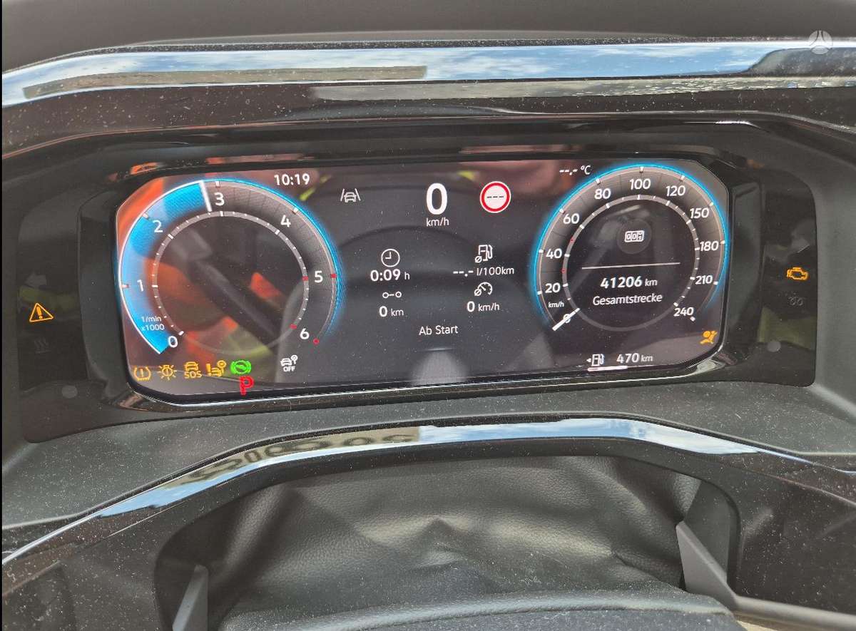 Volkswagen Multivan, 2.0 l., Минивэн