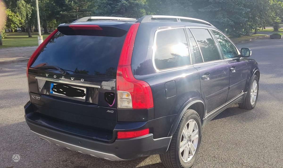 Volvo XC90 - 4