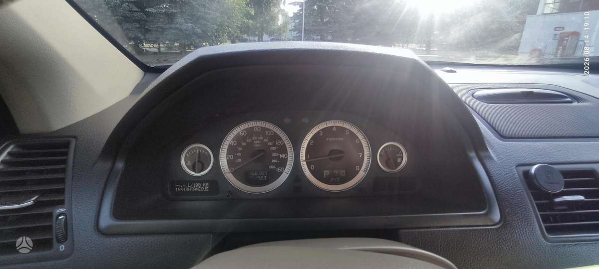 Volvo XC90 - 7