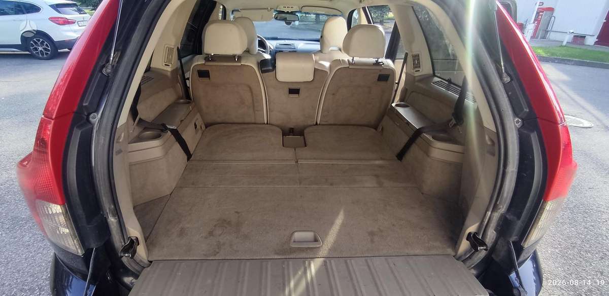 Volvo XC90 - 10