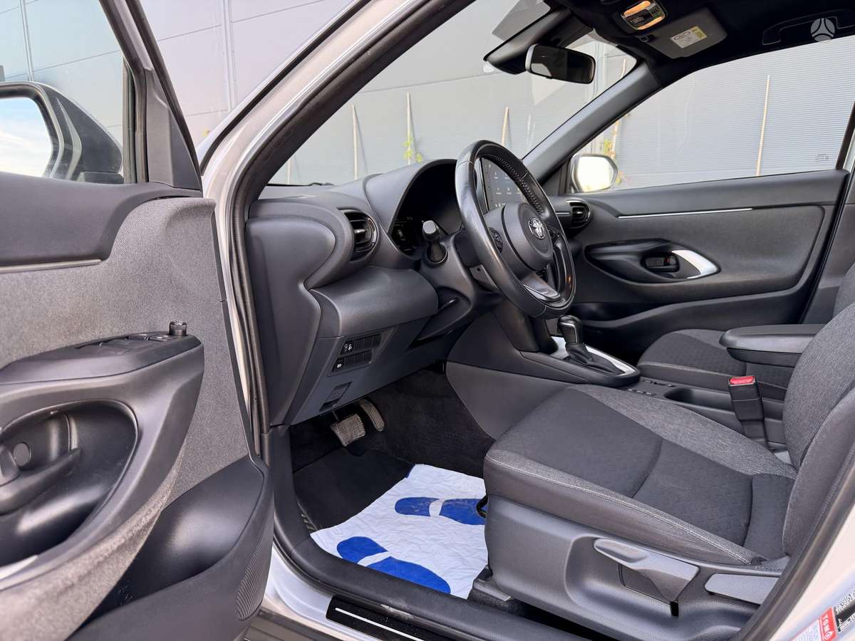 Toyota Yaris Cross - 11