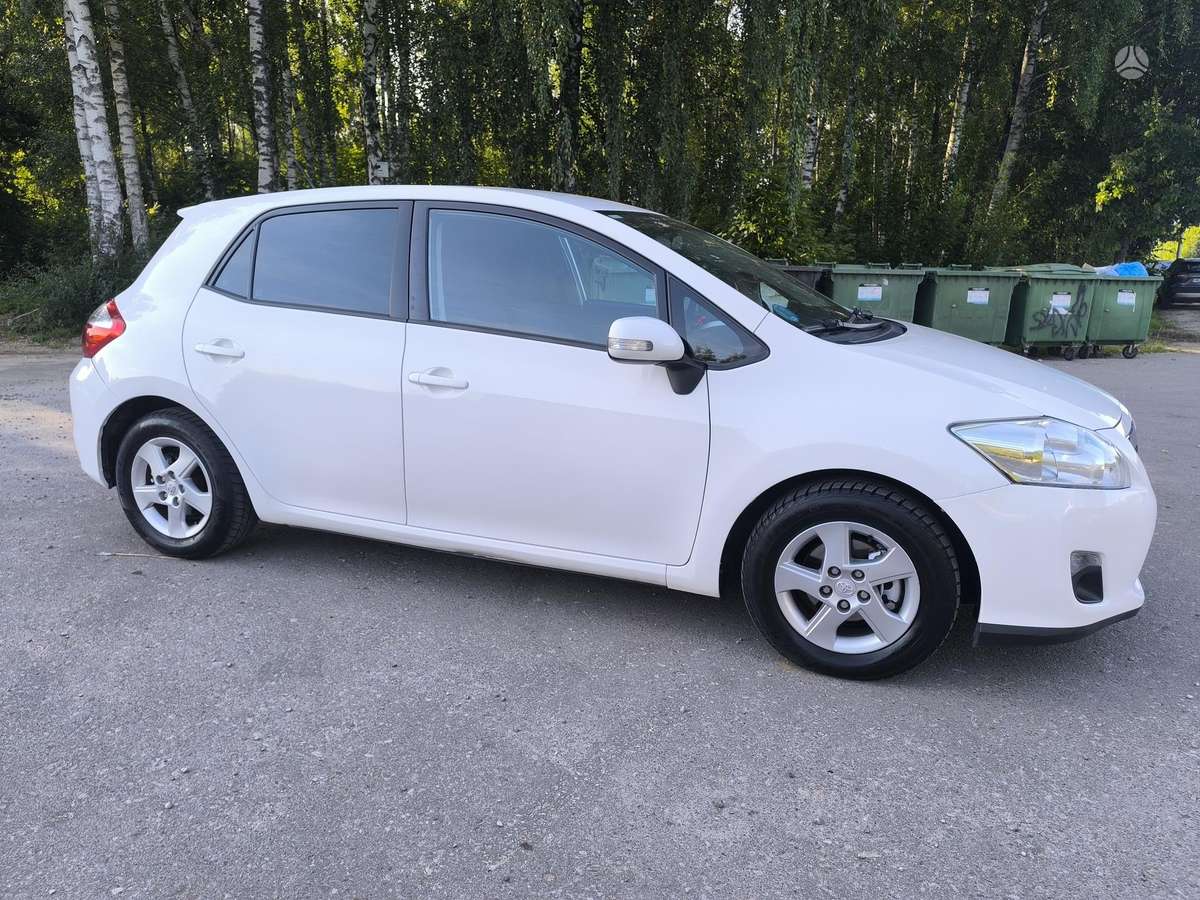 Toyota Auris - 7