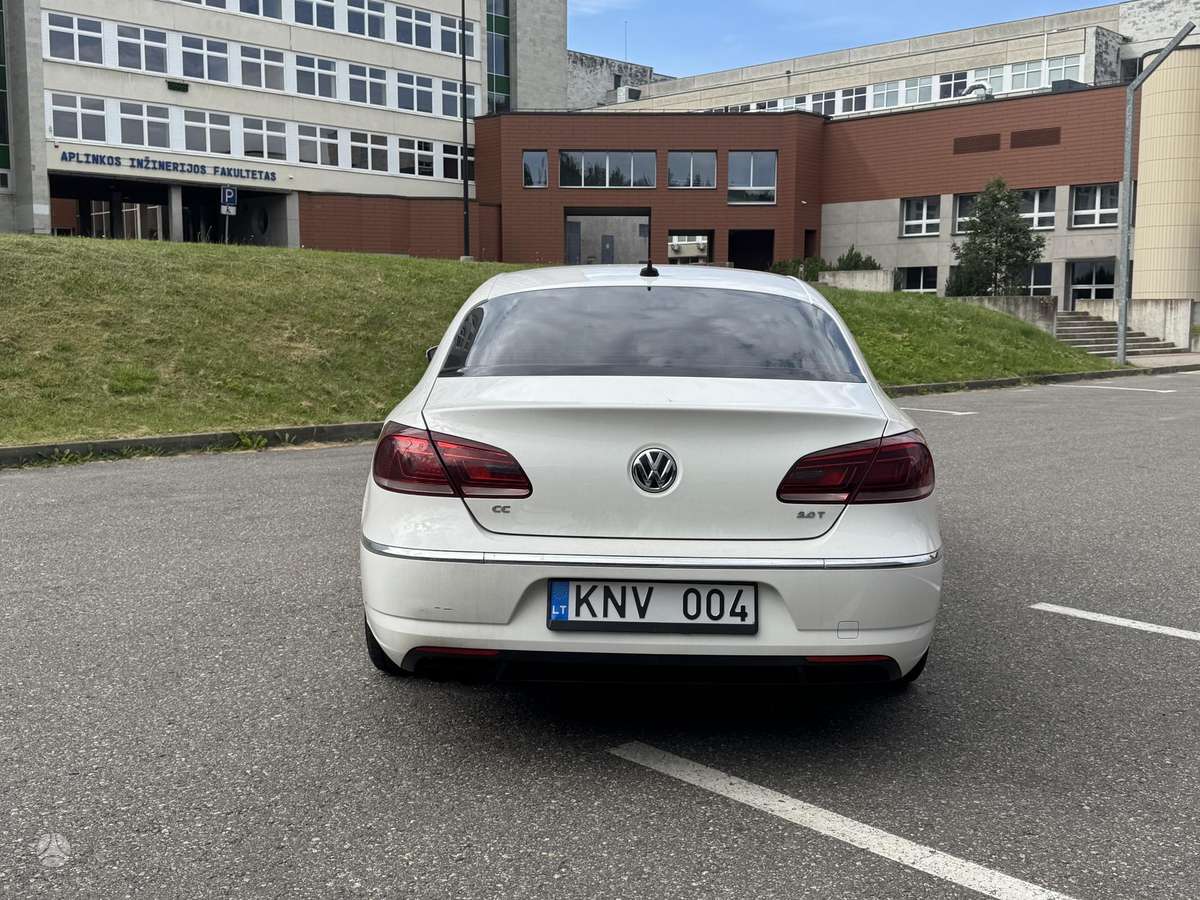 Volkswagen CC - 6