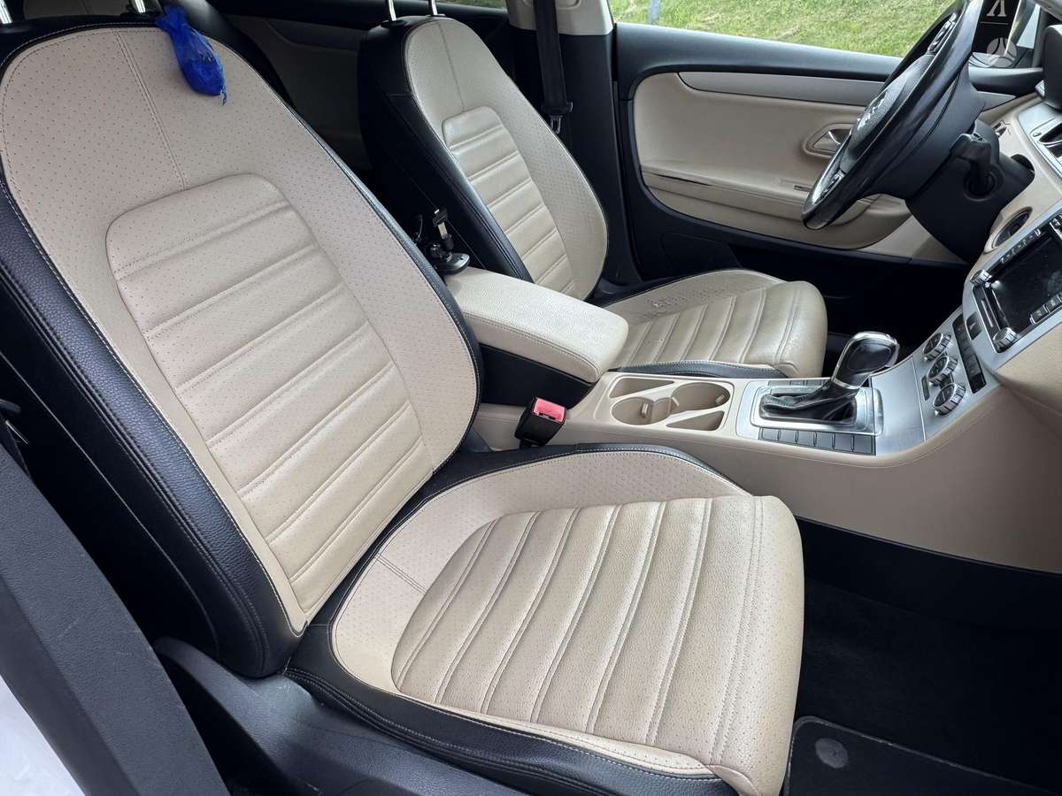 Volkswagen CC - 11