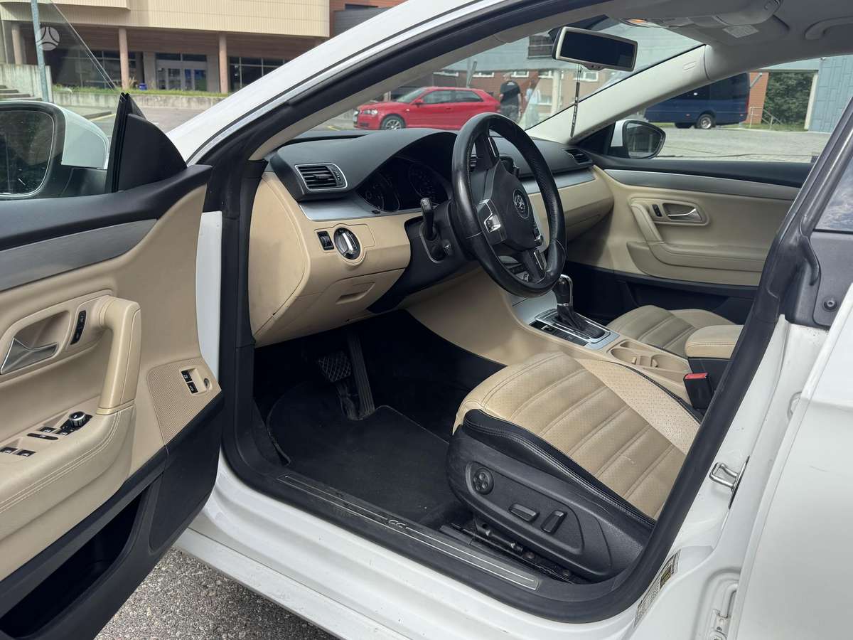 Volkswagen CC - 12