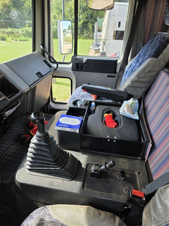 Volvo FL610, refrižerātori
