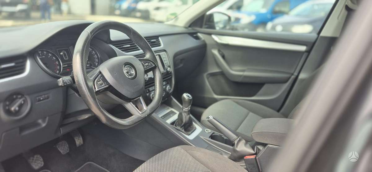 Skoda Octavia, 1.6 l., Универсал