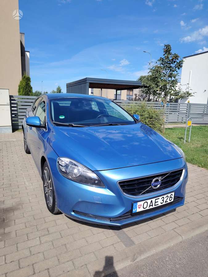 Volvo V40 - 1