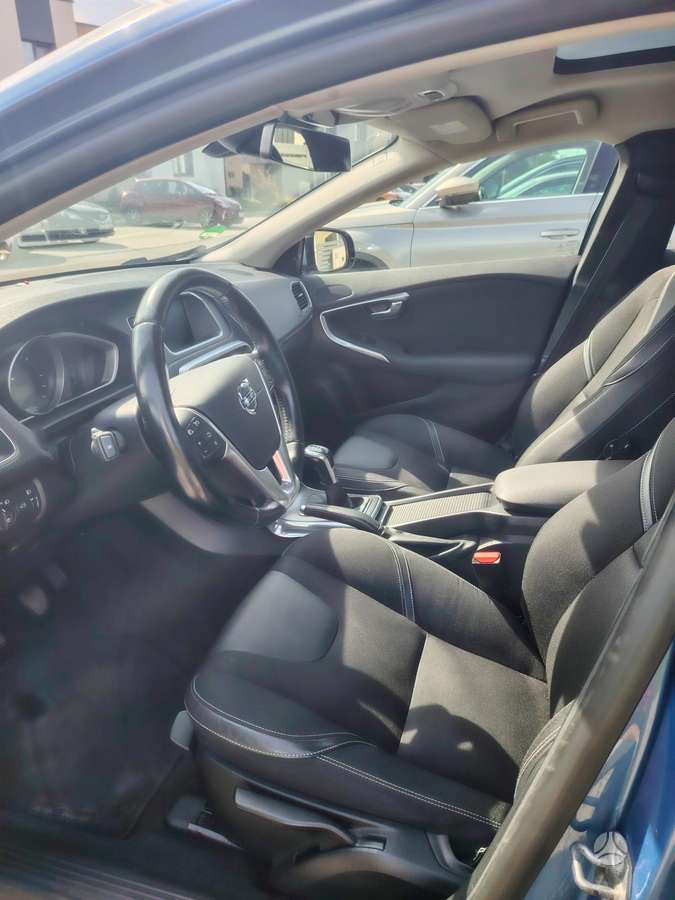 Volvo V40 - 12