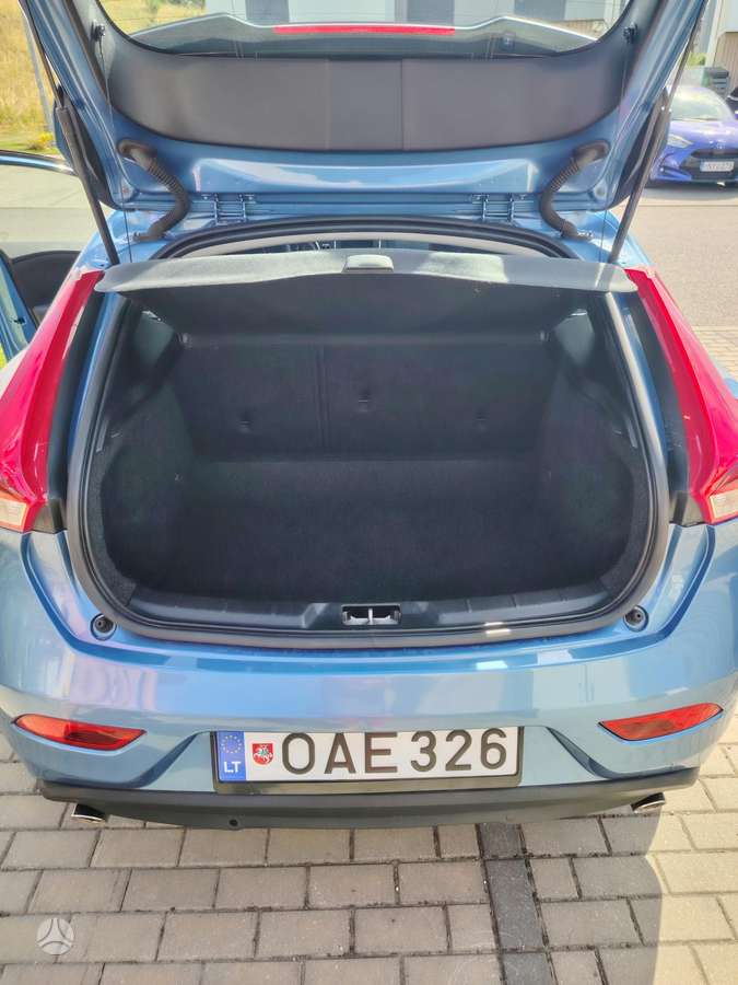 Volvo V40 - 11