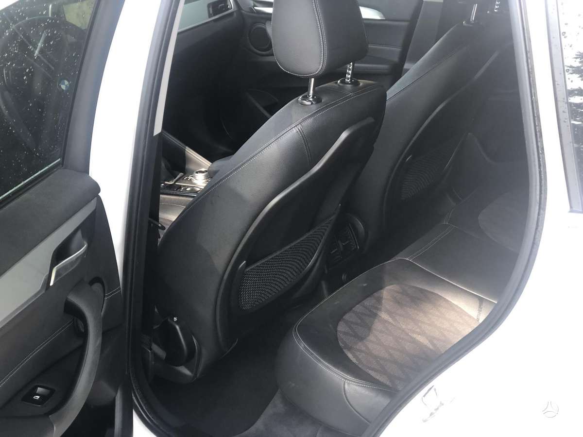 BMW X1, 2.0 l., Минивэн