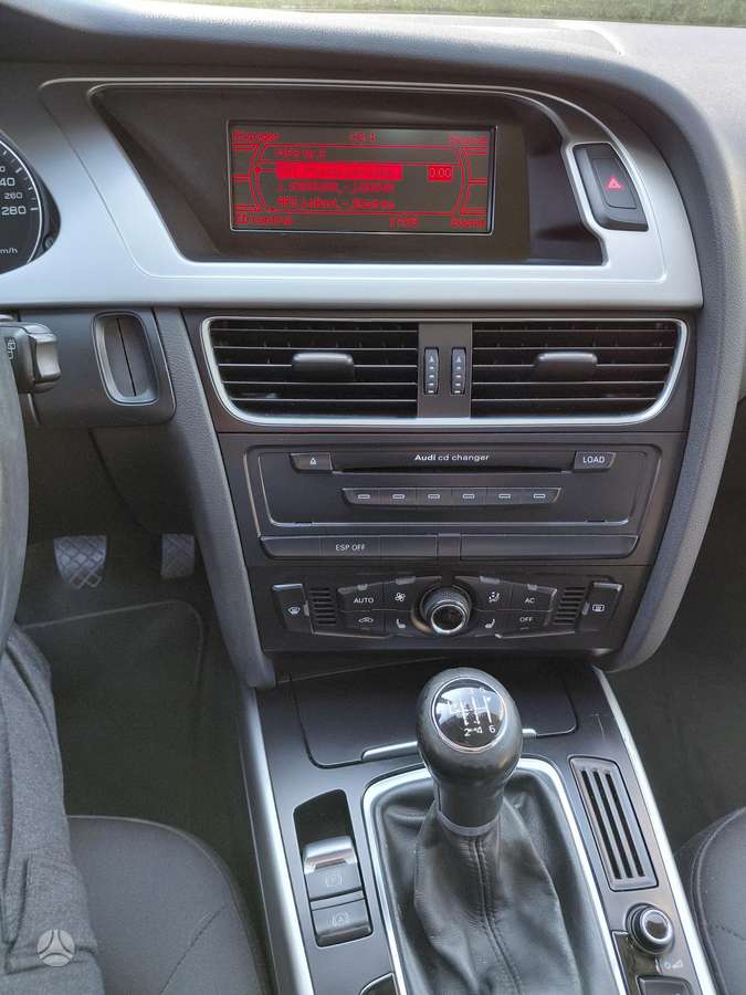 Audi A4, 1.8 l., Универсал
