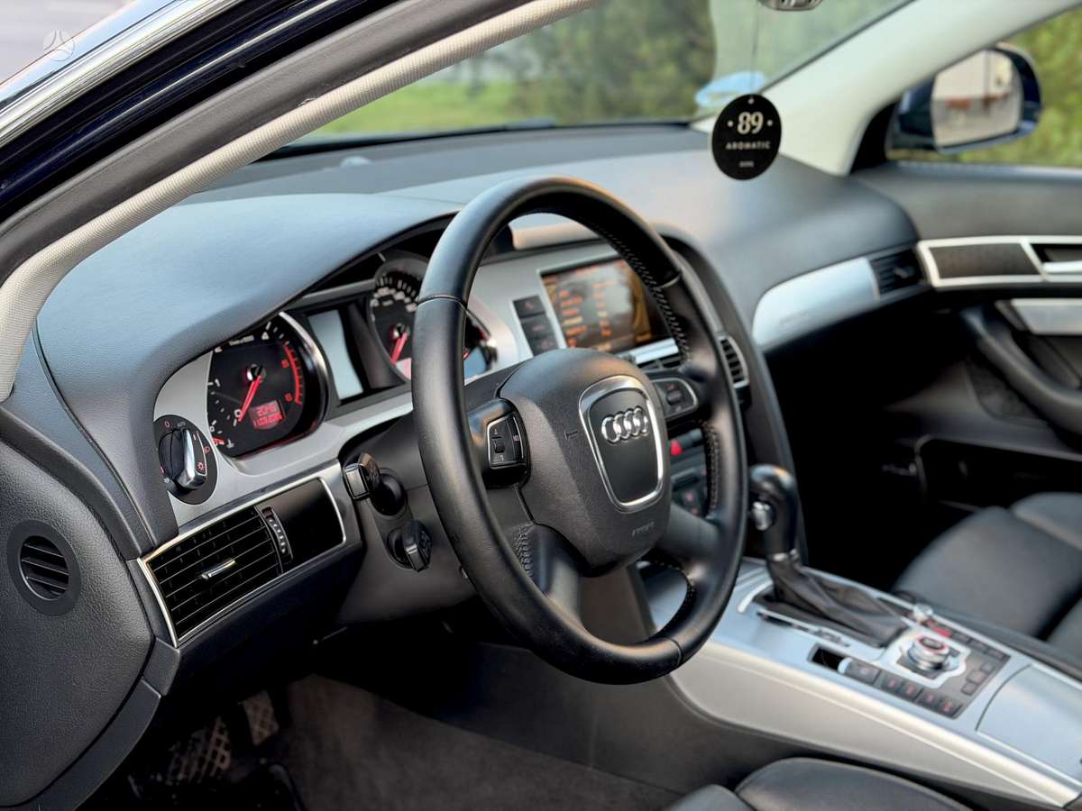 Audi A6, 3.0 l., universalas