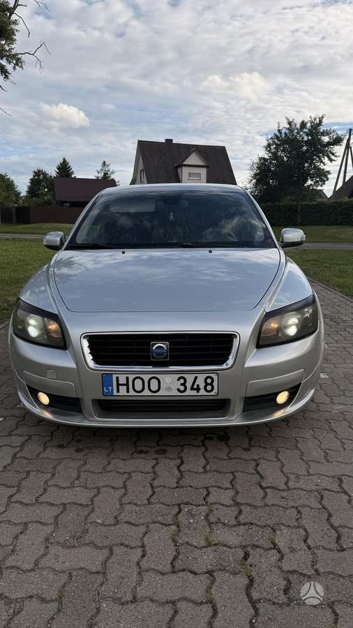 Volvo C30, 2.0 l., hatchback