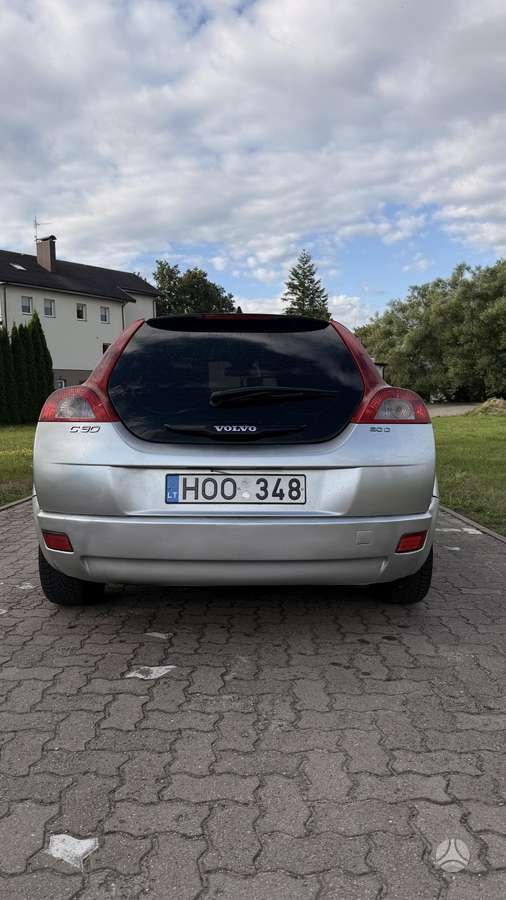 Volvo C30, 2.0 l., hatchback