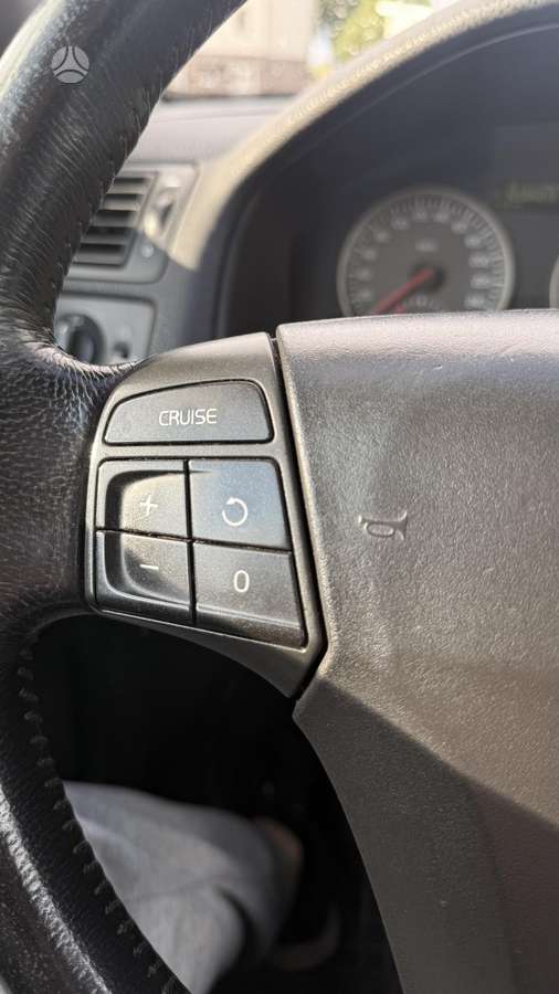 Volvo C30, 2.0 l., hatchback