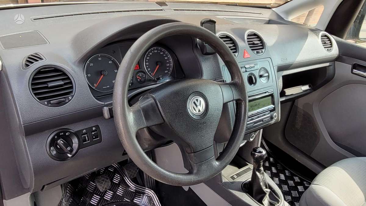 Volkswagen Caddy - 11