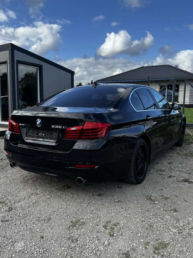 BMW 535, 3.0 l., Седан
