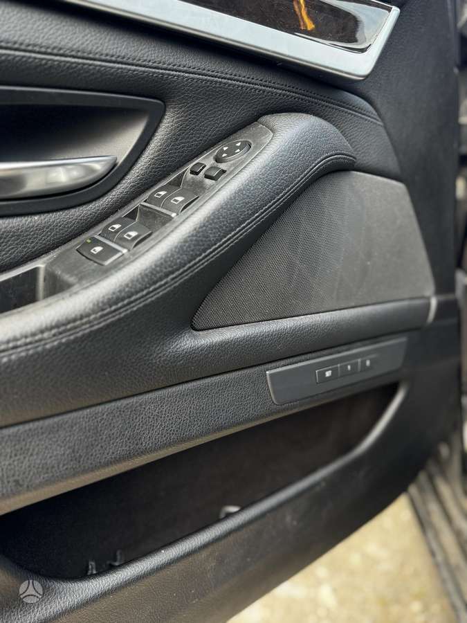 BMW 535, 3.0 l., Седан