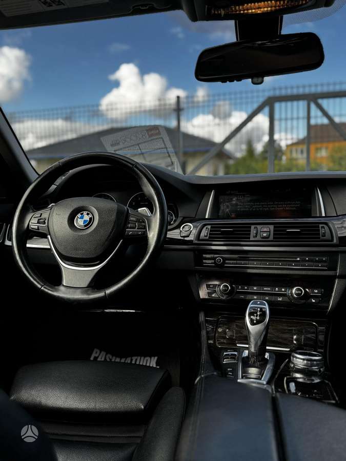 BMW 535, 3.0 l., Седан