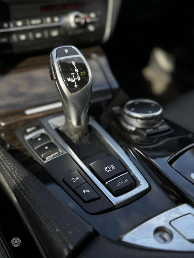 BMW 535, 3.0 l., Седан