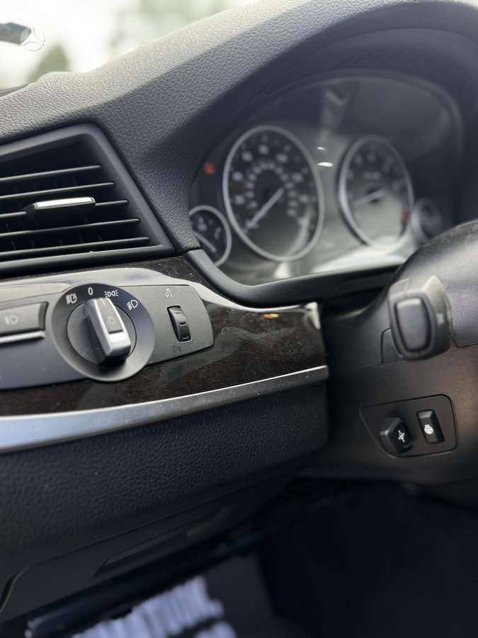 BMW 535, 3.0 l., Седан