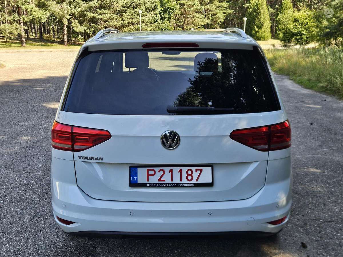 Volkswagen Touran - 6