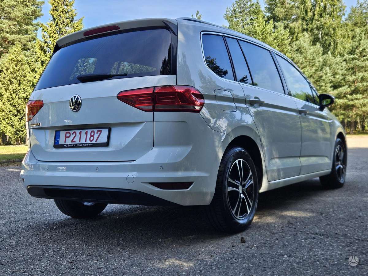 Volkswagen Touran - 7