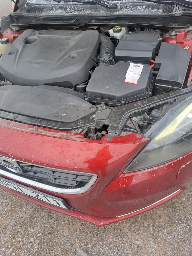 Volvo V40, 2.0 l., hatchback