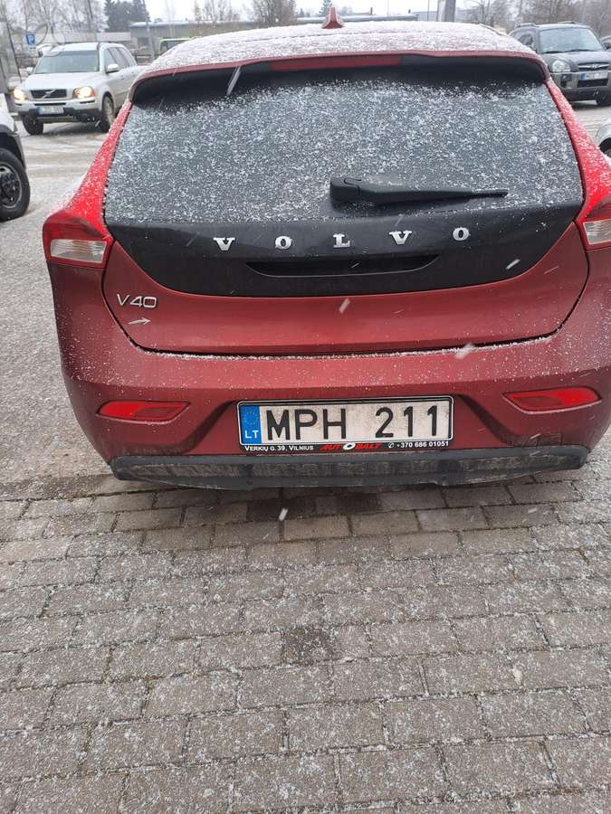Volvo V40, 2.0 l., Хэтчбек