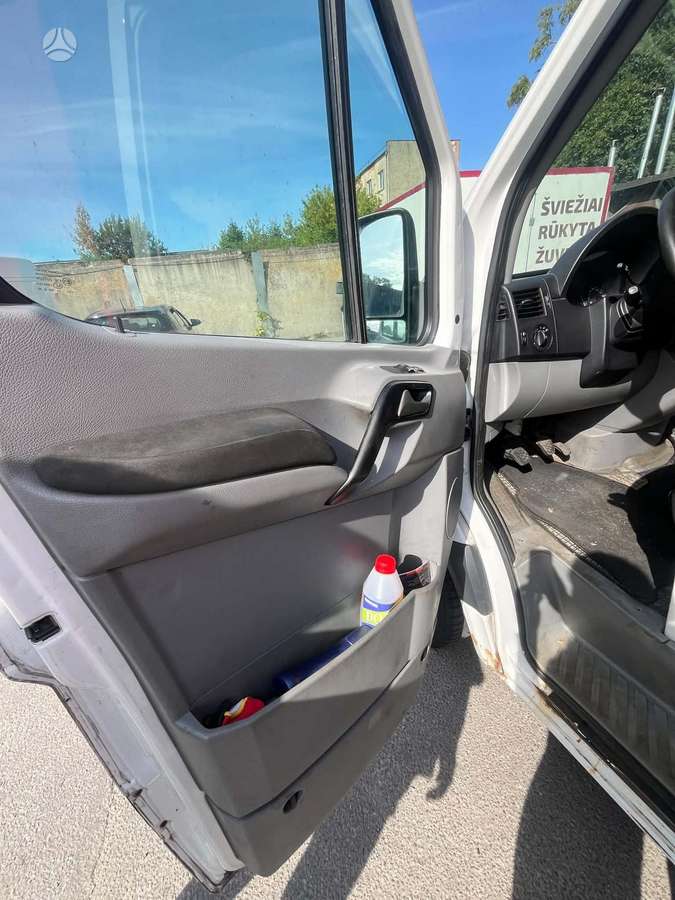 Volkswagen Crafter - 8