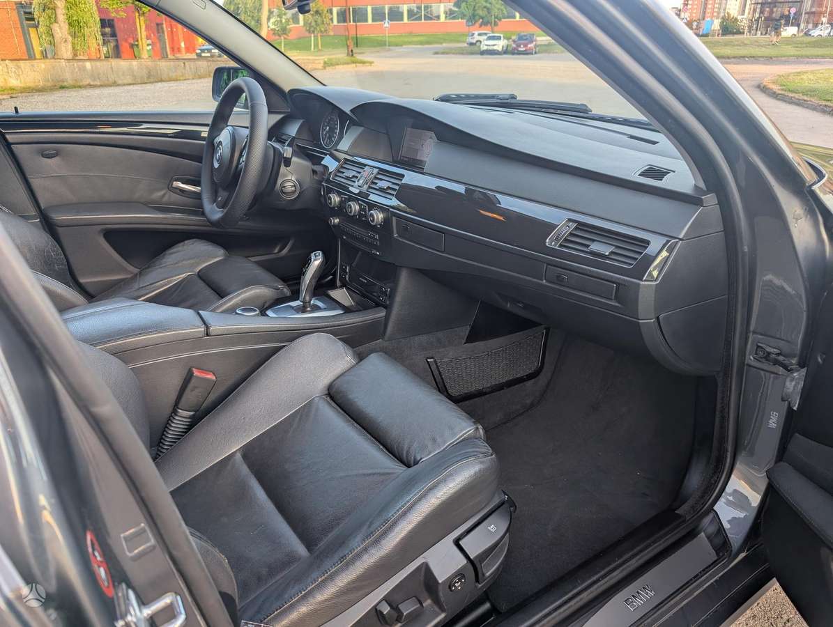 BMW 530, 3.0 l., Универсал