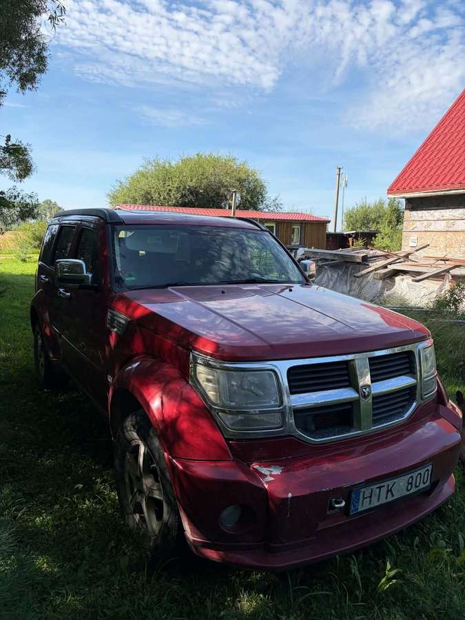 Dodge Nitro, 2.8 l., off-road / crossover