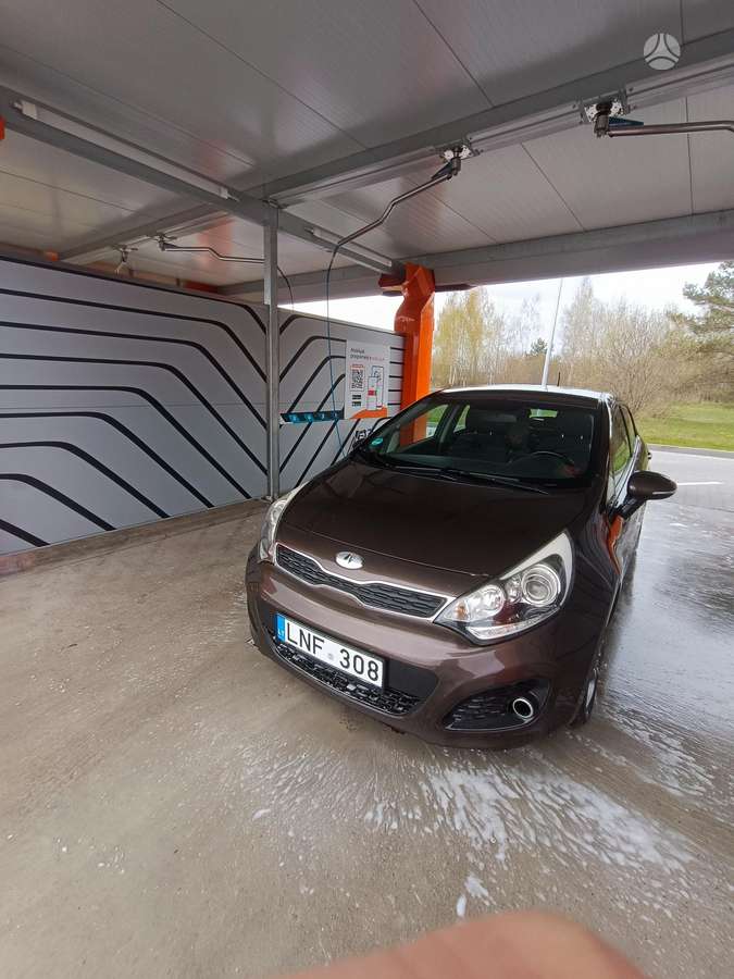 Kia Rio, 1.4 l., hatchback