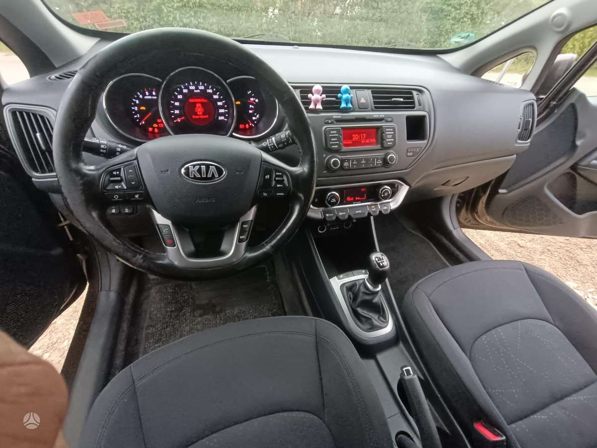 Kia Rio, 1.4 l., hatchback
