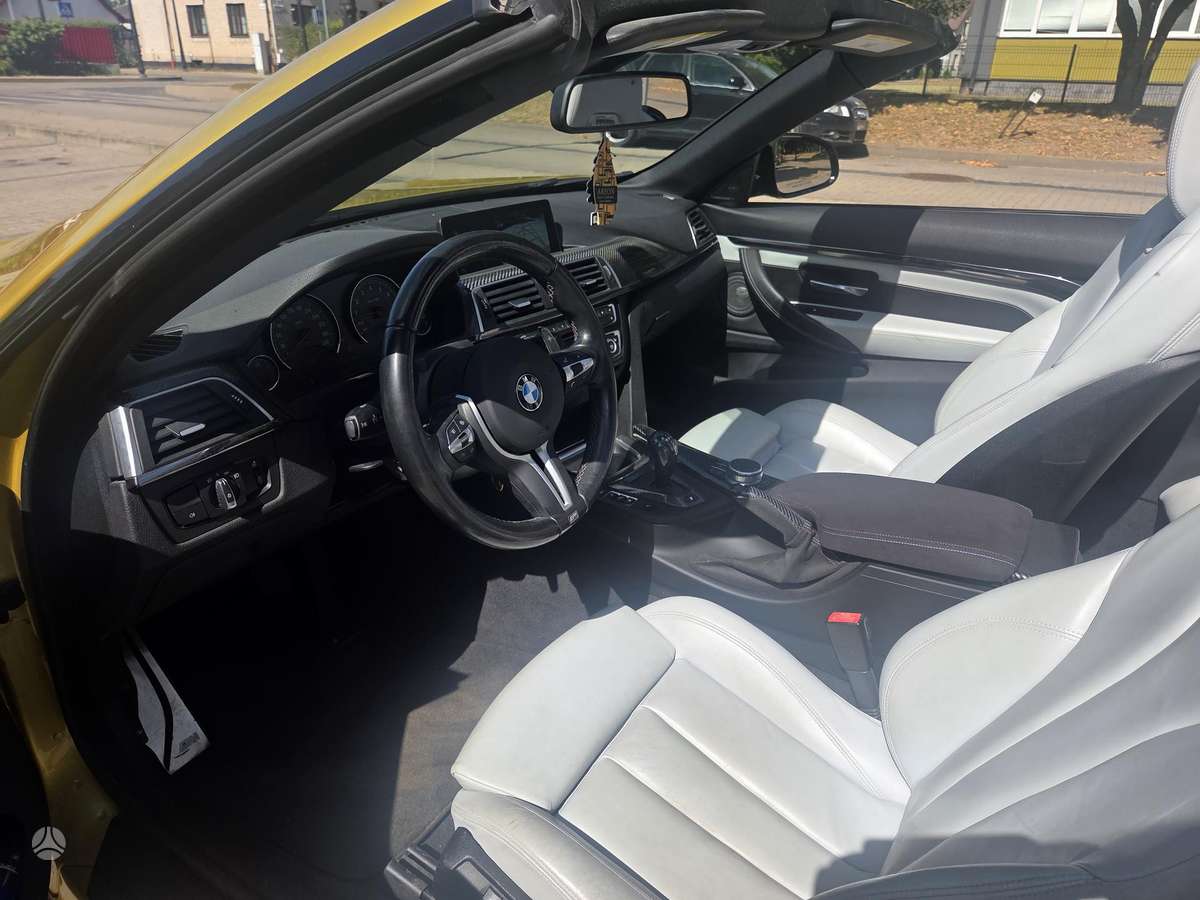 BMW M4, 3.0 l., convertible
